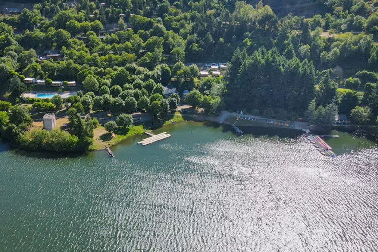 Camping et base nautique du Lac de Villefort