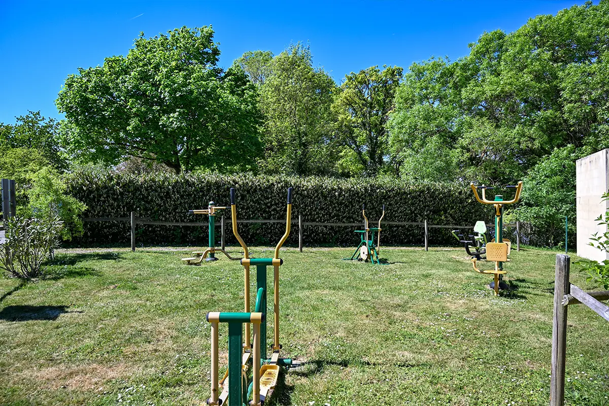 Espace fitness du Camping Les Coteaux du Lac