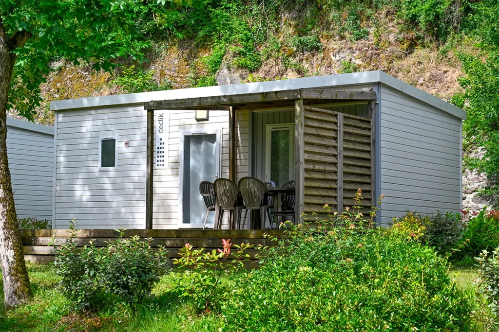 mh declick Mobil-home Declick et sa terrasse au camping Pradelongue
